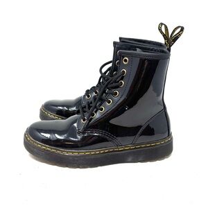 Dr. Marten Boots
